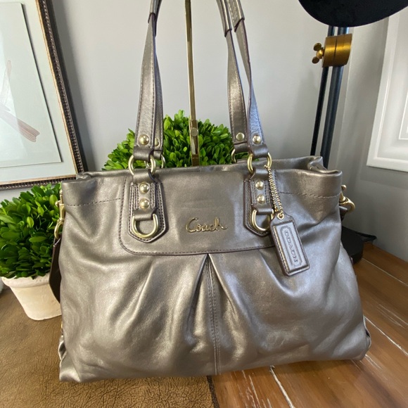 Coach NWT Ashley Carryall in Metallic Steel Pewter/Silver - Picture 13 of 15